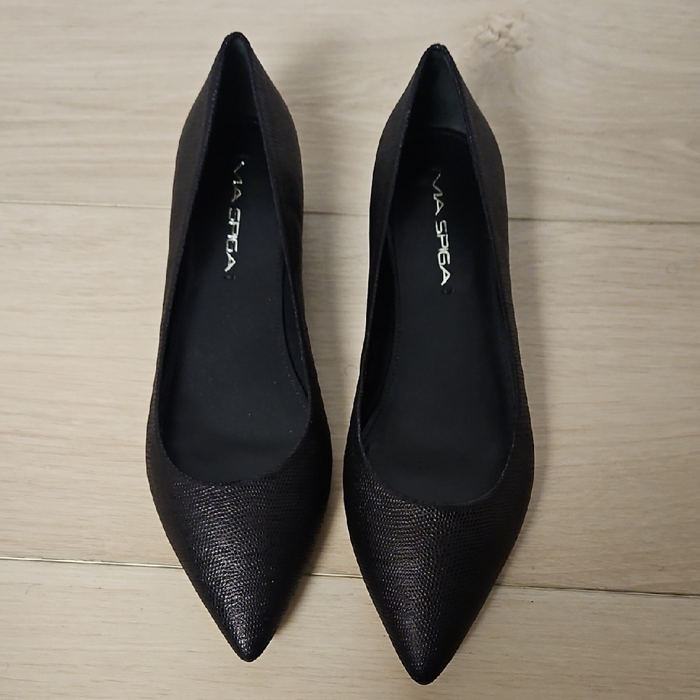 Via Spiga Black Textured Flats